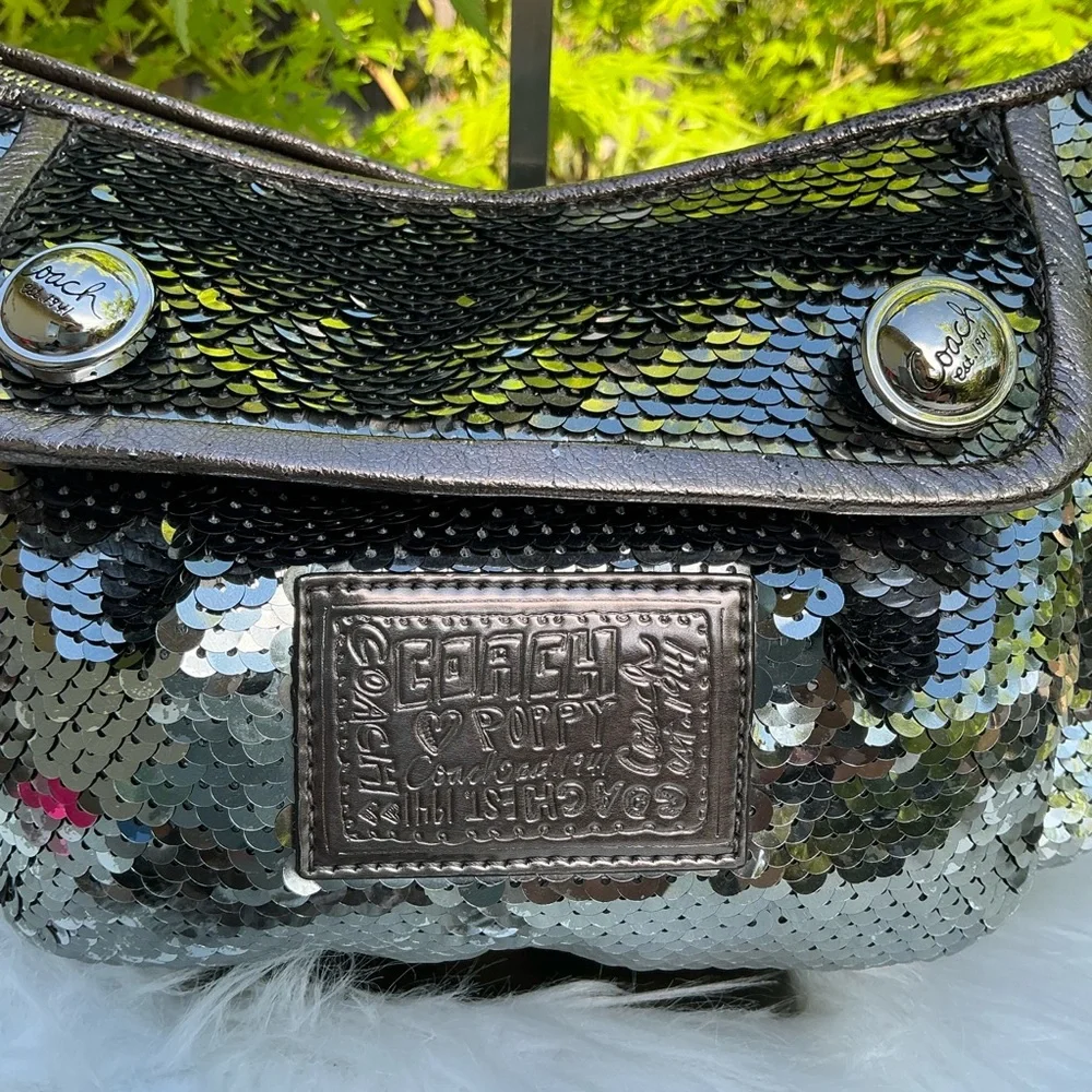 Coach Poppy Y2K Silver Sequin Groovy Shoulder Crossbody Hand Bag - Picture 5 of 16